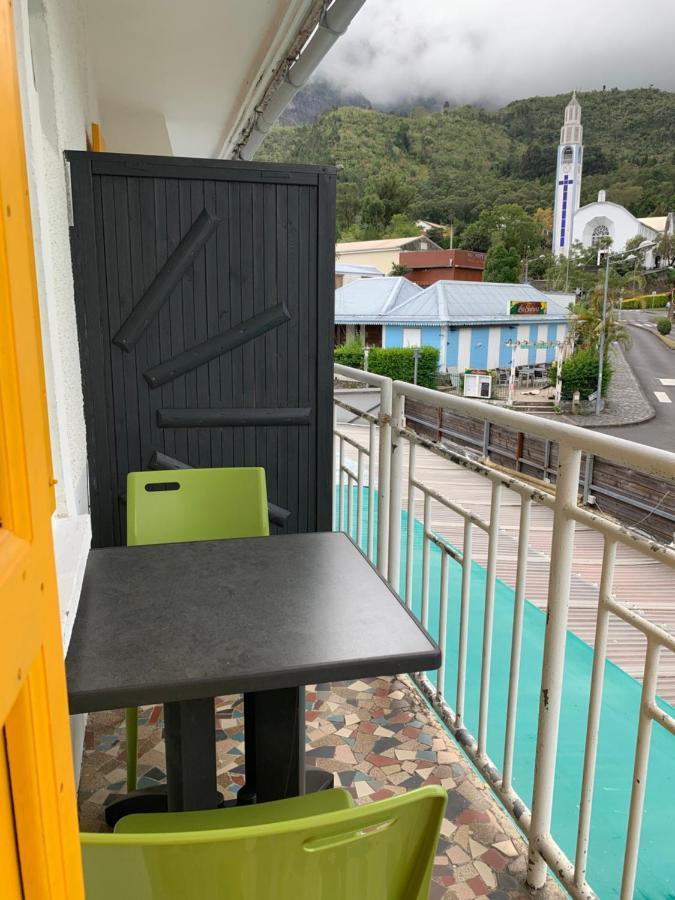 Hotel Le Petit Randonneur Cilaos Exterior foto